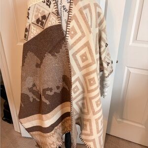Spell Outback Flannel Blanket Shawl NWOT